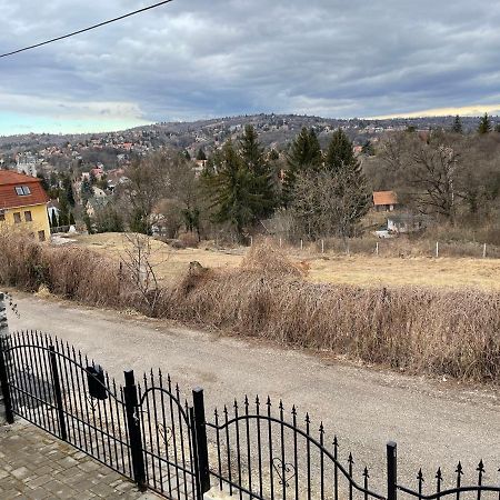 Malibu Apartman Miskolc Ngoại thất bức ảnh